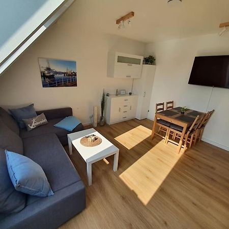 Kiel-Russee Familienwohnung, Lademoeglichkeit, Co2 Frei Buitenkant foto