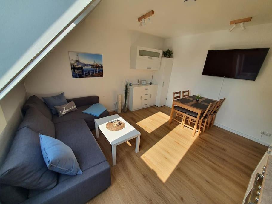 Kiel-Russee Familienwohnung, Lademoeglichkeit, Co2 Frei Buitenkant foto